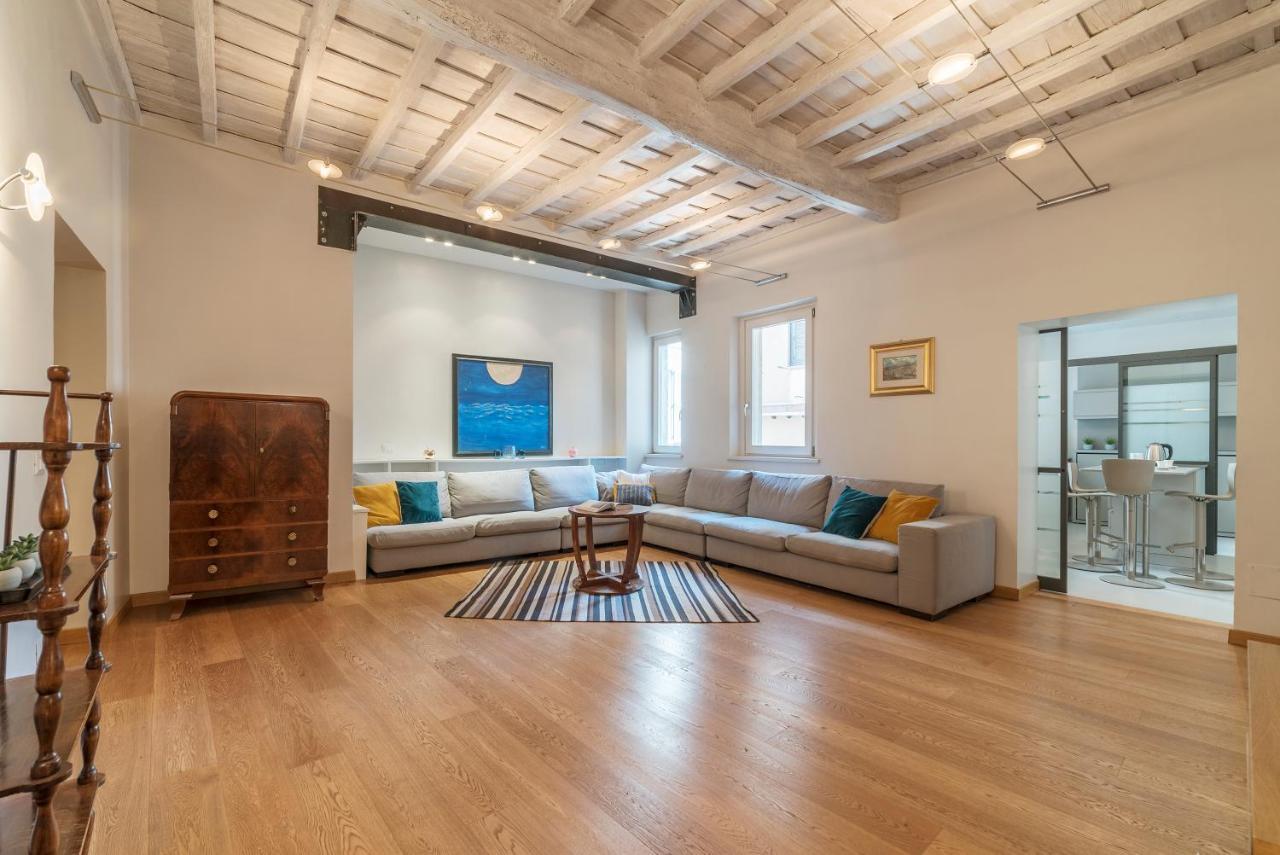 Piazza Navona Elegant Apartment Řím Exteriér fotografie